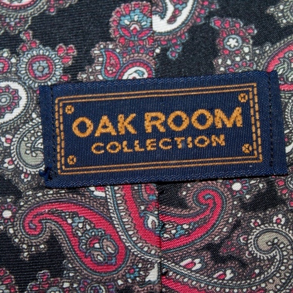 Oak Room Paisley Silk Necktie Tie‎ - Picture 4 of 5